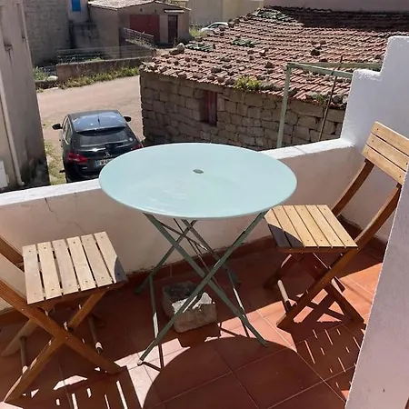 Charmante Maison De Village Casa de Férias *